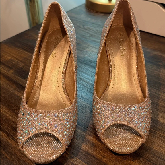 Gold wedge heels - Picture 4 of 7